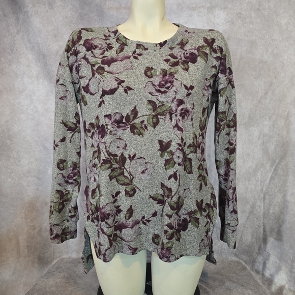 Women's Floral Long Sleeve Knit Top - Purple Floral - Picture 2 of 5